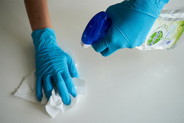 difference-cleaning-sanitizing-disinfecting